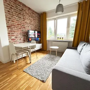 Fantastays - Sunny Cloud Apartament Wrocław