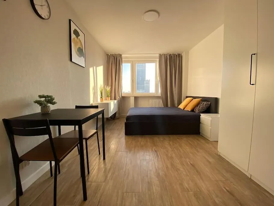 New Apartment With Magnificent View Warszawa
